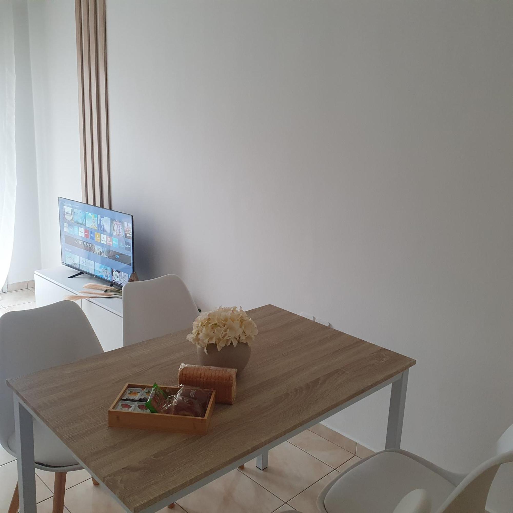 R&k Modern * Xanthi